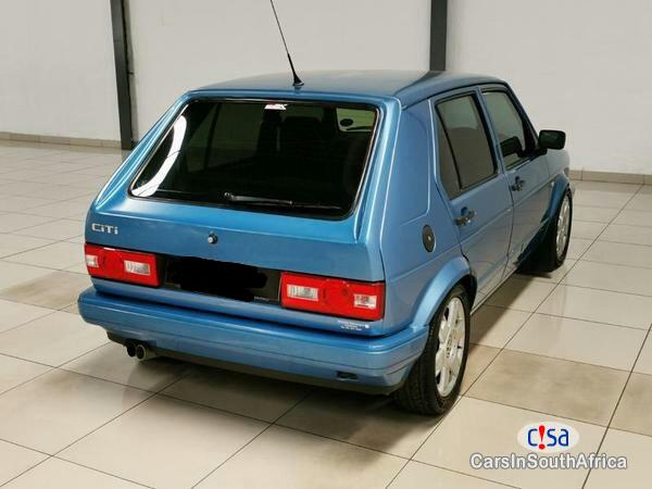 Volkswagen Golf 1.6 Sport Manual 2010 in South Africa