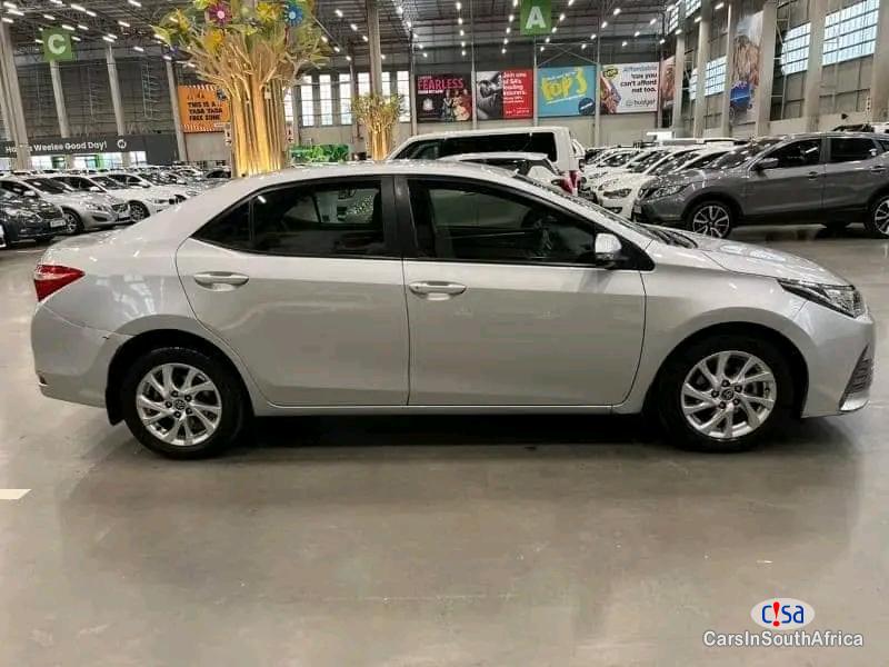 Toyota Corolla Manual 2019 - image 5