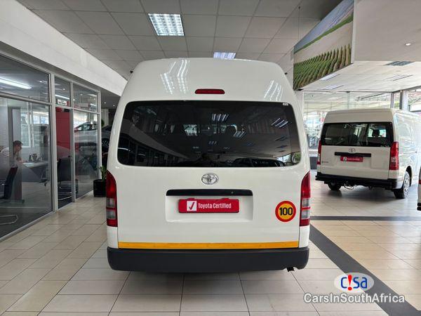 Toyota Quantum 2.5 D-4D Sesfikile Call 081 494 5928 Delivery Nationwide Manual 2019 - image 3