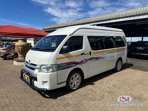 Picture of Toyota Quantum 2.5 D-4D Sesfikile 16-Seat Manual 2021