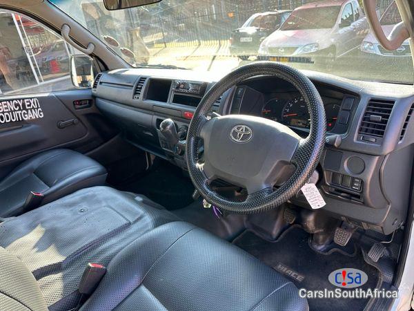 Toyota Quantum 2.5 D-4D Sesfikile 16-Seat Manual 2021 in South Africa