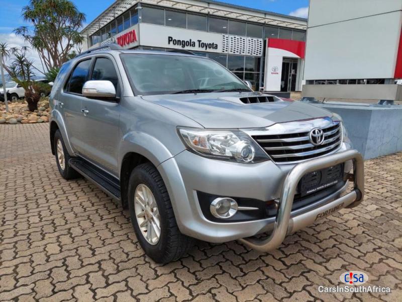 Toyota Fortuner 2.D-4D RB +27 685845776 Manual 2015 - image 2