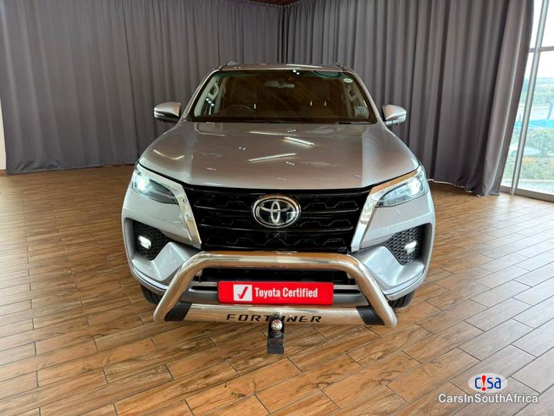 Toyota Fortuner 2.8 GD-6 R/B A/T / +27 685845776 Automatic 2018 - image 2