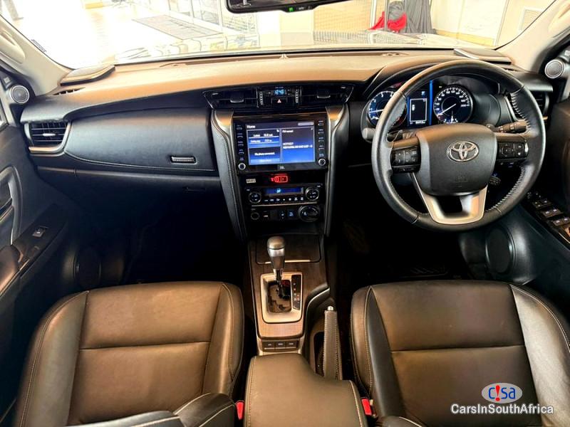 Toyota Fortuner 2.8 GD-6 R/B A/T / +27 685845776 Automatic 2018 - image 7