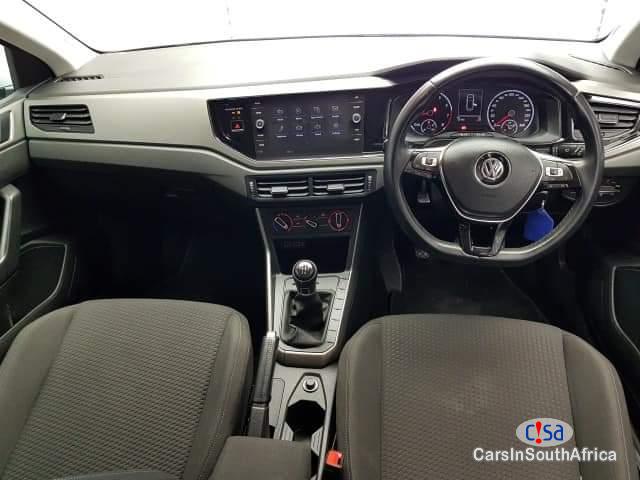 Volkswagen Polo 1600 Manual 2017 - image 8