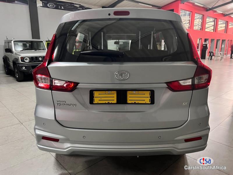 Toyota 1.5 Rumion Manual 2022 - image 4