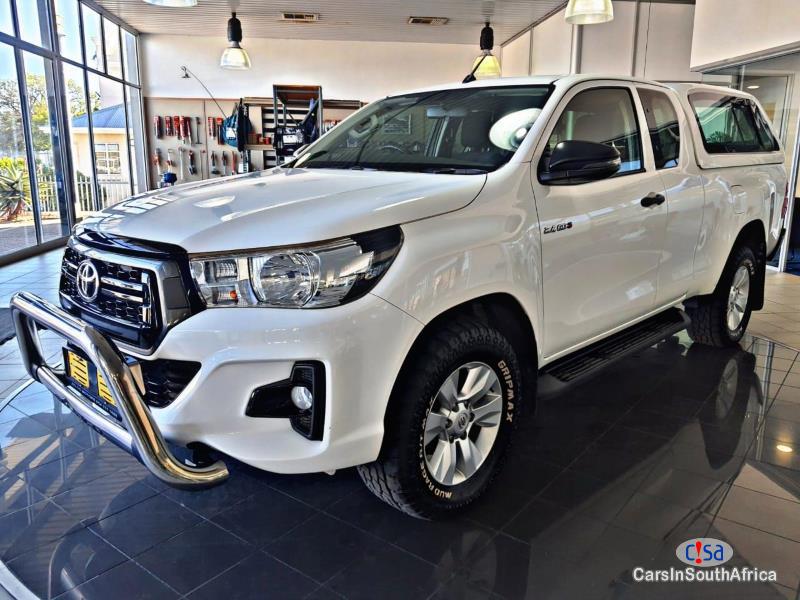 Pictures of Toyota Hilux 2.8GD6 Extra Cab Manual 2022
