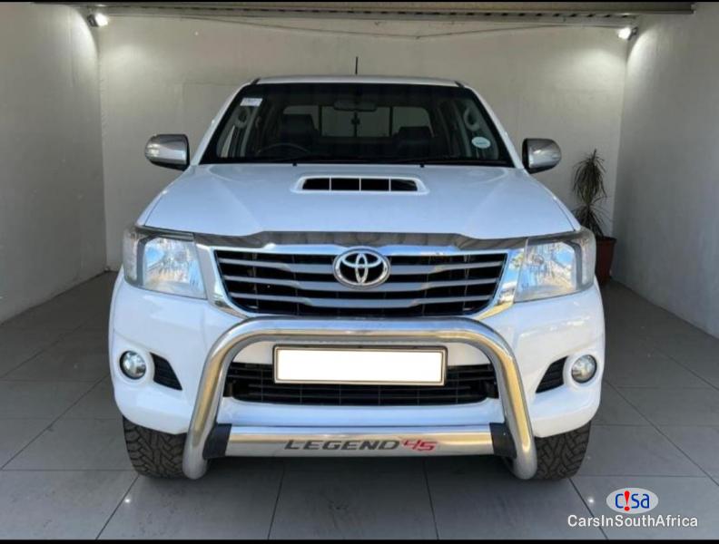 Toyota Hilux 3.0D4D ...0679505805 Manual 2016 in Northern Cape