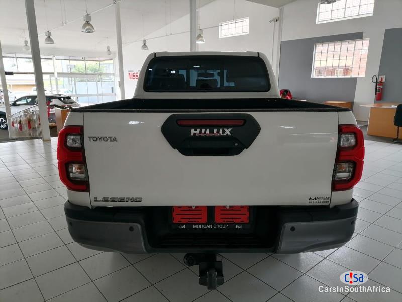 Toyota Hilux 2.8GD6 Auto Automatic 2021 - image 2