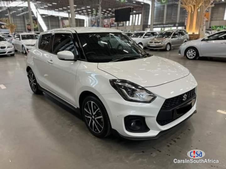 Suzuki Swift 1.0 Automatic 2022
