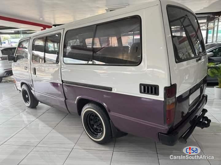 Toyota HiAce 2.2 Siyaya Manual 2007 - image 2