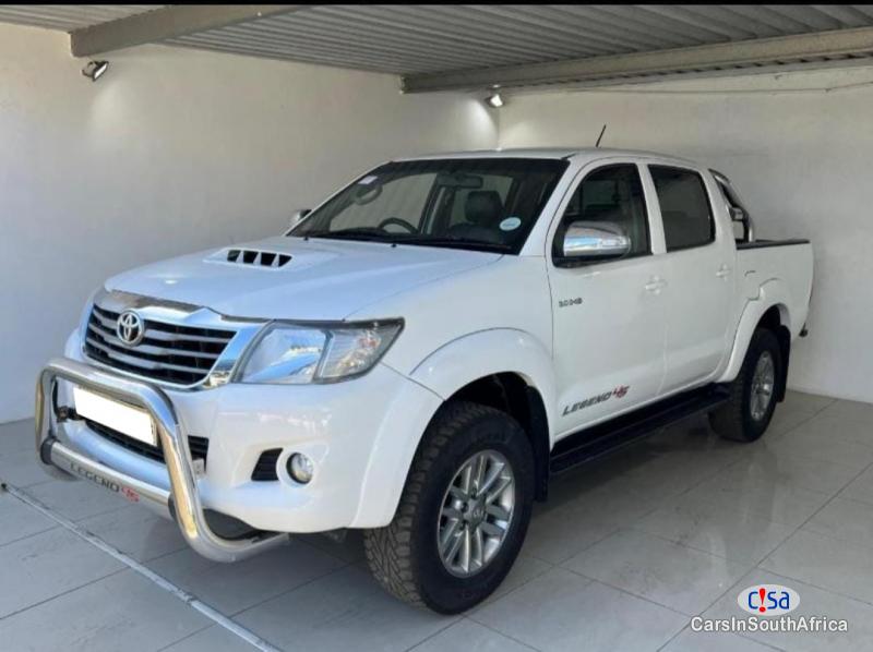 Picture of Toyota Hilux 3.0D4D Legend 45 Manual 2015