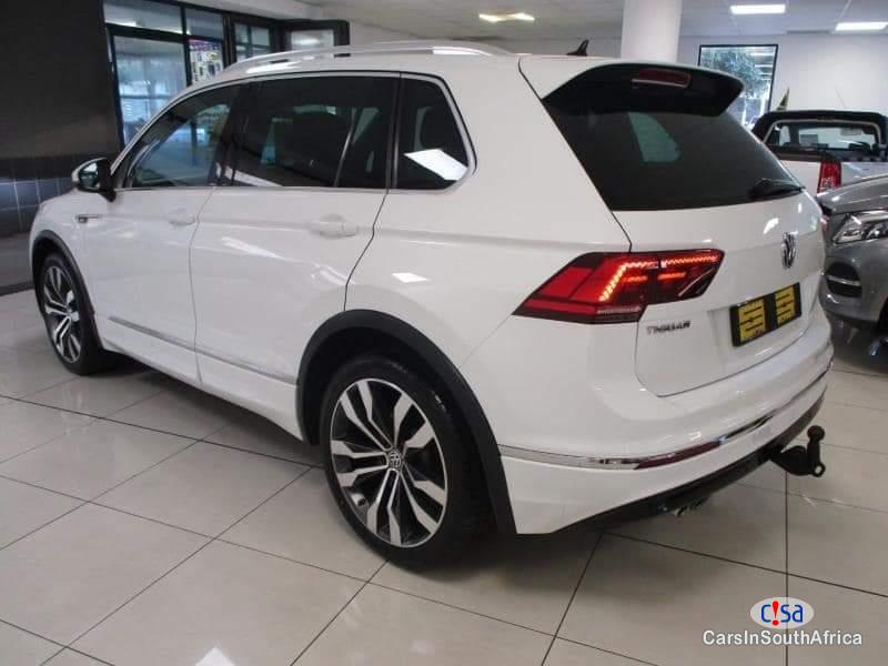 Volkswagen Tiguan 2.0 TDI 4Motion Highline Automatic 2019 - image 2