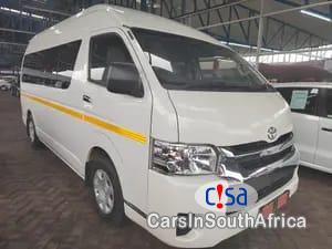 Pictures of Toyota Quantum 2.5 D4D GL Manual 2019