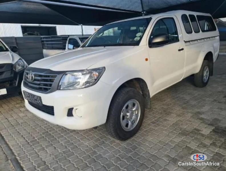 Picture of Toyota Hilux 2.5 D4D Manual 2013