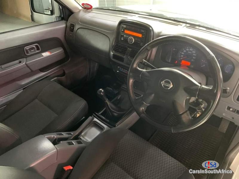 Nissan NP300 2.5L MANUAL 0813350925 Manual 2017 - image 3