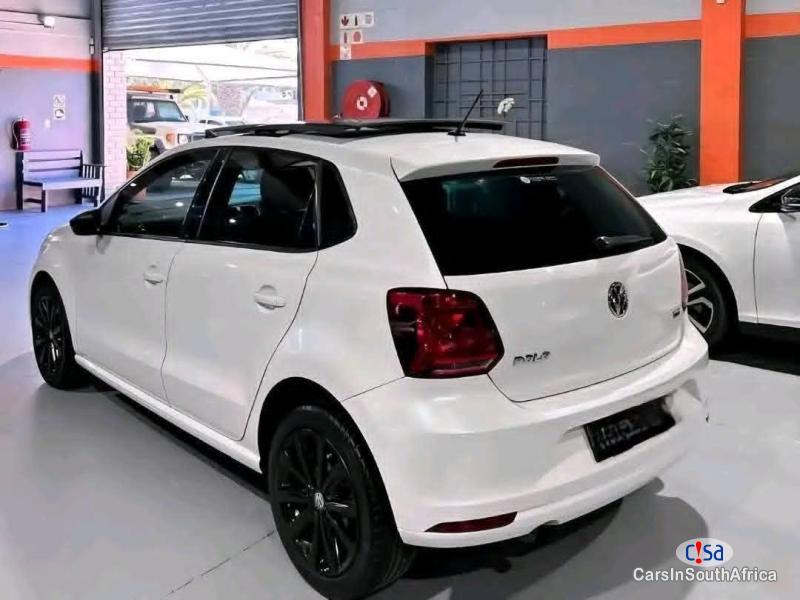 Volkswagen Polo 1.2TSI AUTO 0813350925 Automatic 2017 - image 2