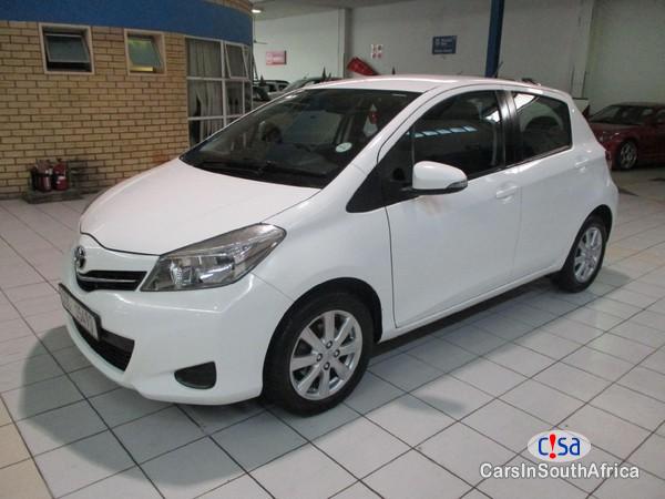 Toyota Yaris 1.3 Automatic 2014 - image 5