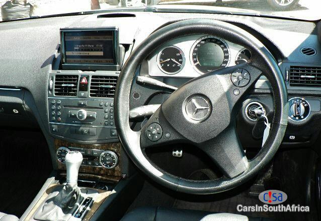 Mercedes Benz C-Class Automatic 2008 - image 5