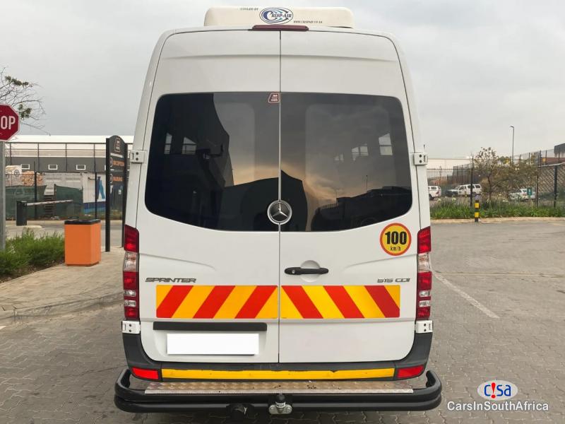 Mercedes Benz 3.0 Manual 2018