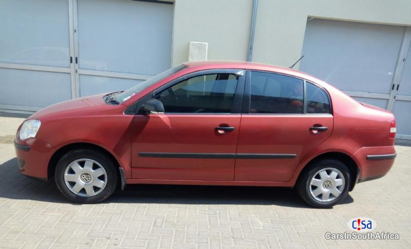 Volkswagen Polo 2.6 Manual 2015 - image 5