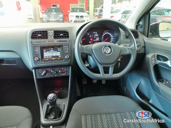 Volkswagen Polo 1.4 Automatic 2014 - image 10