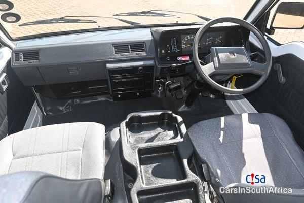 Toyota HiAce HiAce Siyaya { +27 685845776 Manual 2007