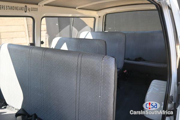 Toyota HiAce HiAce Siyaya { +27 685845776 Manual 2007 - image 3