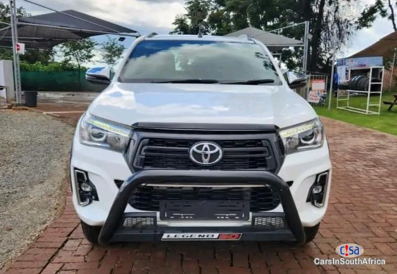 Toyota Hilux 2.8 GD-6 Double Cab 4x4 Legend 50 / +27 685845776 Automatic 2019