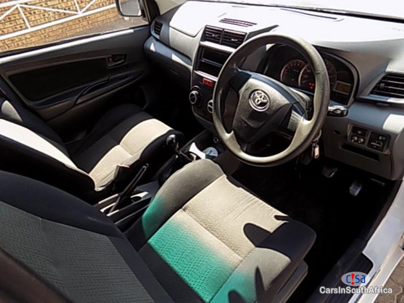 Toyota Avanza 1.5 Manual 2013 - image 4