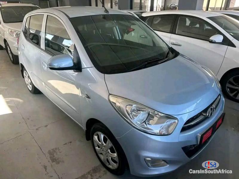 Hyundai i10 I10 GLS Fluid Automatic 2012