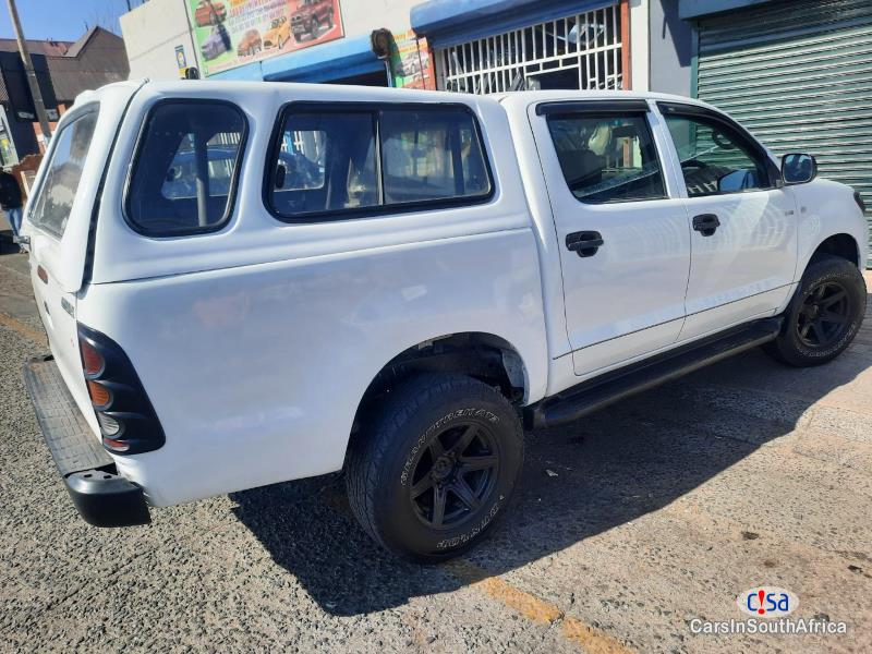 Toyota Hilux 3.0 Manual 2014 - image 3