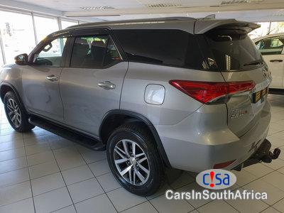 Toyota Fortuner 2.8D4 Automatic 2017 - image 2