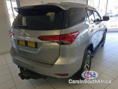 Toyota Fortuner 2.8D4 Automatic 2017 - image 3