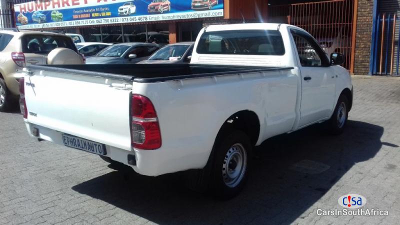 Toyota Hilux 2.5 Manual 2011 in South Africa
