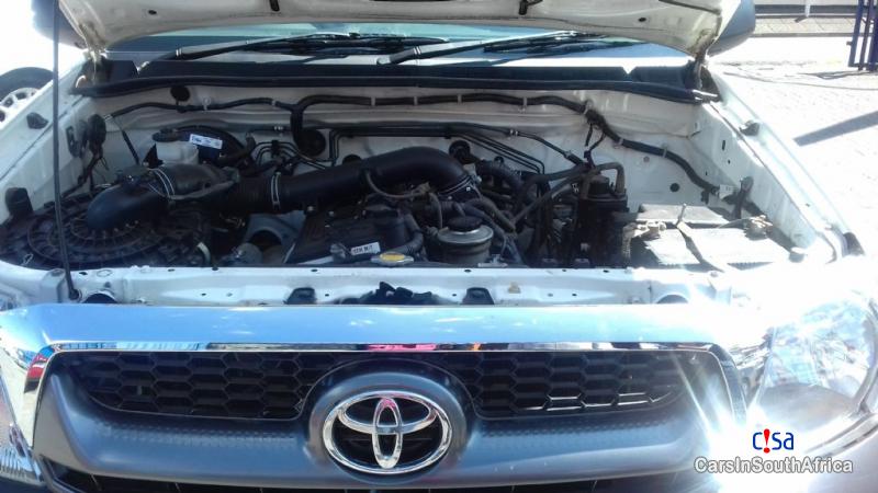 Toyota Hilux 2.5 Manual 2011 in Eastern Cape - image
