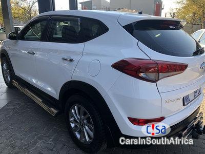 Hyundai Tucson 2.0 Automatic 2016 - image 2