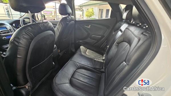 Hyundai ix35 2.0 Automatic 2011 - image 3