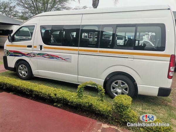 Toyota Quantum 2.5 D-4D Sesfikile 16-Seat Manual 2020 - image 2