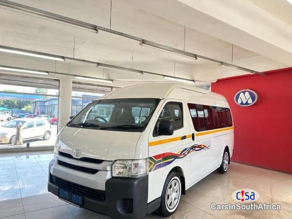 Picture of Toyota Quantum 2.5 D-4D Sesfikile 16-Seat Manual 2022