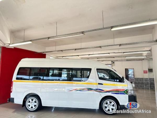 Toyota Quantum 2.5 D-4D Sesfikile 16-Seat Manual 2022