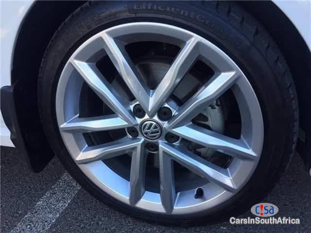 Volkswagen Polo 1.4L Manual 2015 - image 5