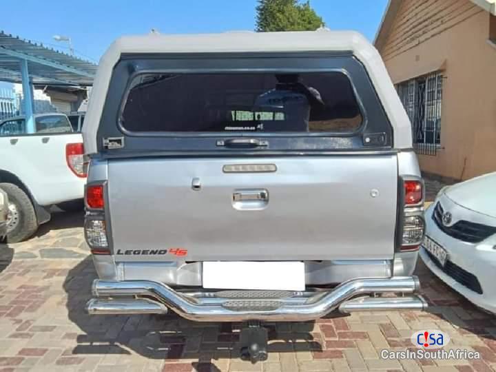 Toyota Hilux 3.0D Manual 2015 - image 4