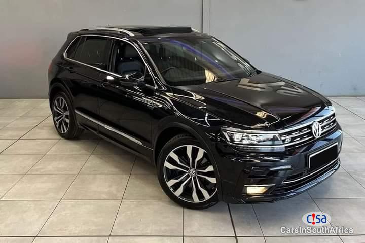 Pictures of Volkswagen Tiguan 2.0 Automatic 2020