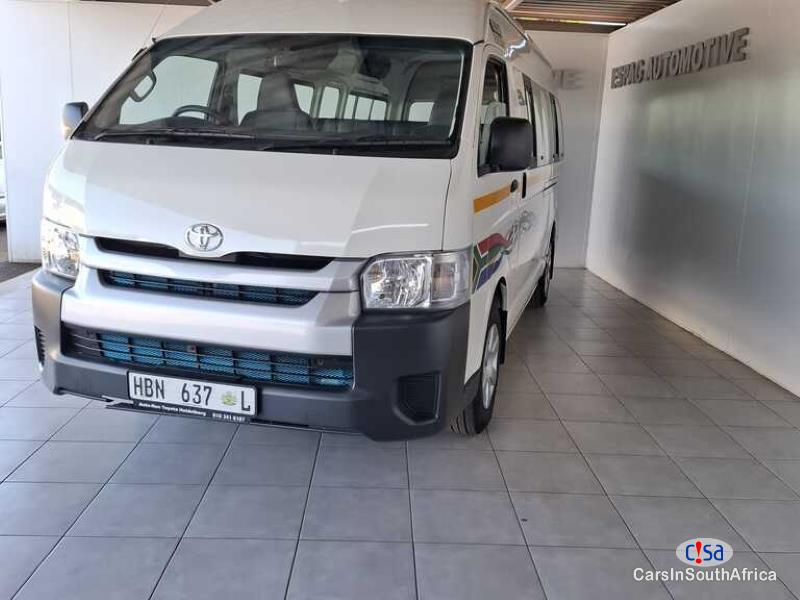 Toyota Quantum 2.5 Manual 2020 - image 2