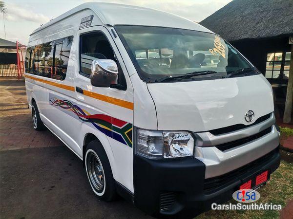 Toyota Quantum 2.5 Manual 2020 - image 2