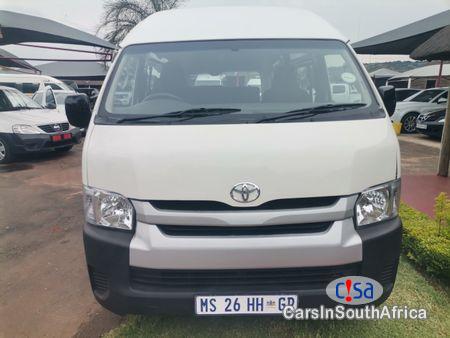 Pictures of Toyota Hilux 2.5 Manual 2018