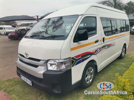 Toyota Hilux 2.5 Manual 2018 - image 4