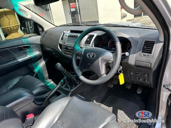 Toyota Hilux 3.0 D-4D Legend 45 4x4 Call 081 494 5928 Delivery Nationwide Manual 2015 in Gauteng