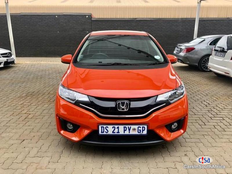 Honda Jazz 1.5 Manual 2015 - image 4